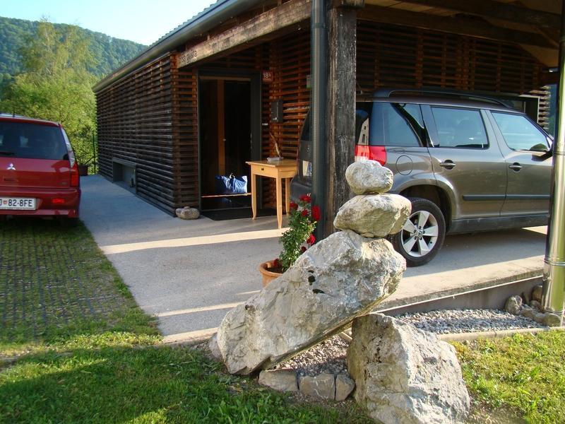 Holiday Home Hisa Gusta โมสต์ นา โซชิ ภายนอก รูปภาพ